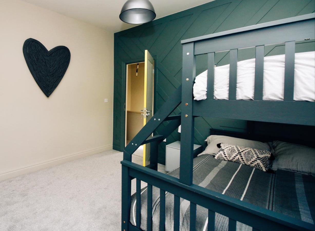 Xxhot Tubxx 4Bed Semi, Sleeps 8, 2 Bathrooms 黑潭 外观 照片