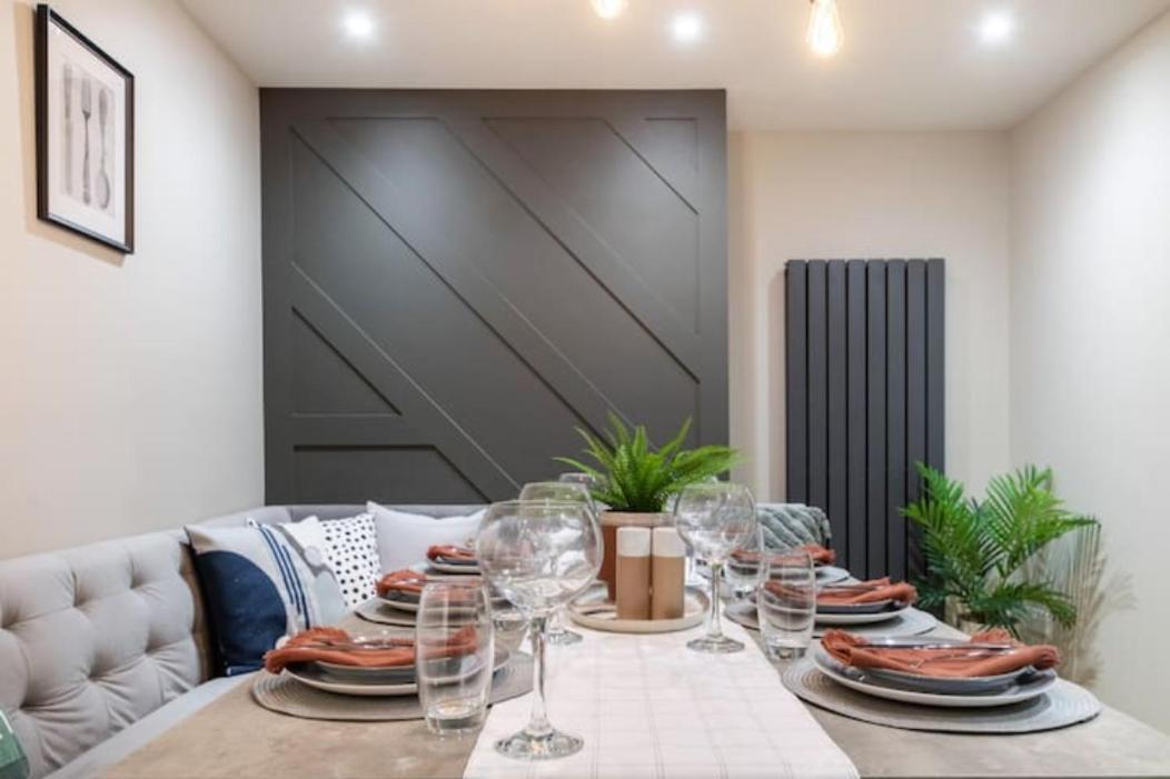Xxhot Tubxx 4Bed Semi, Sleeps 8, 2 Bathrooms 黑潭 外观 照片